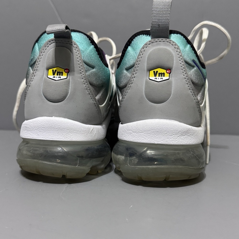 Nike Air Vapormax Plus Mens Size US 10.5 White Fierce Purple Grape Sneakers - Picture 10 of 16